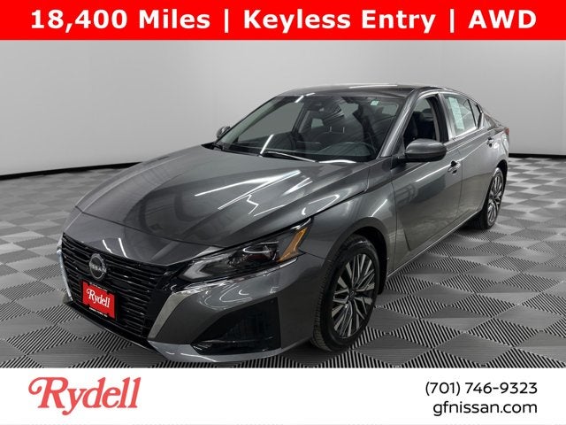 2023 Nissan Altima 2.5 SV in Gun Metallic — front three-quarter view