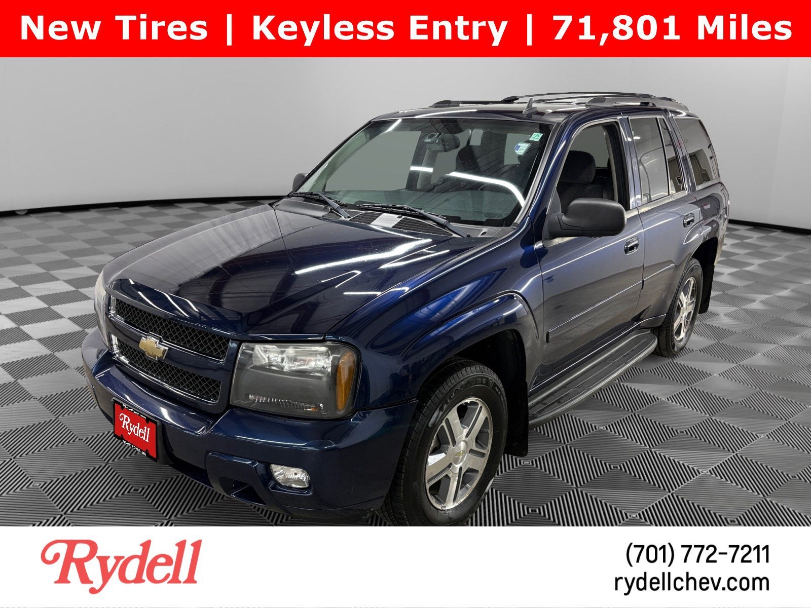 2007 Chevrolet Trailblazer LT in Imperial Blue Metallic — front three-quarter view