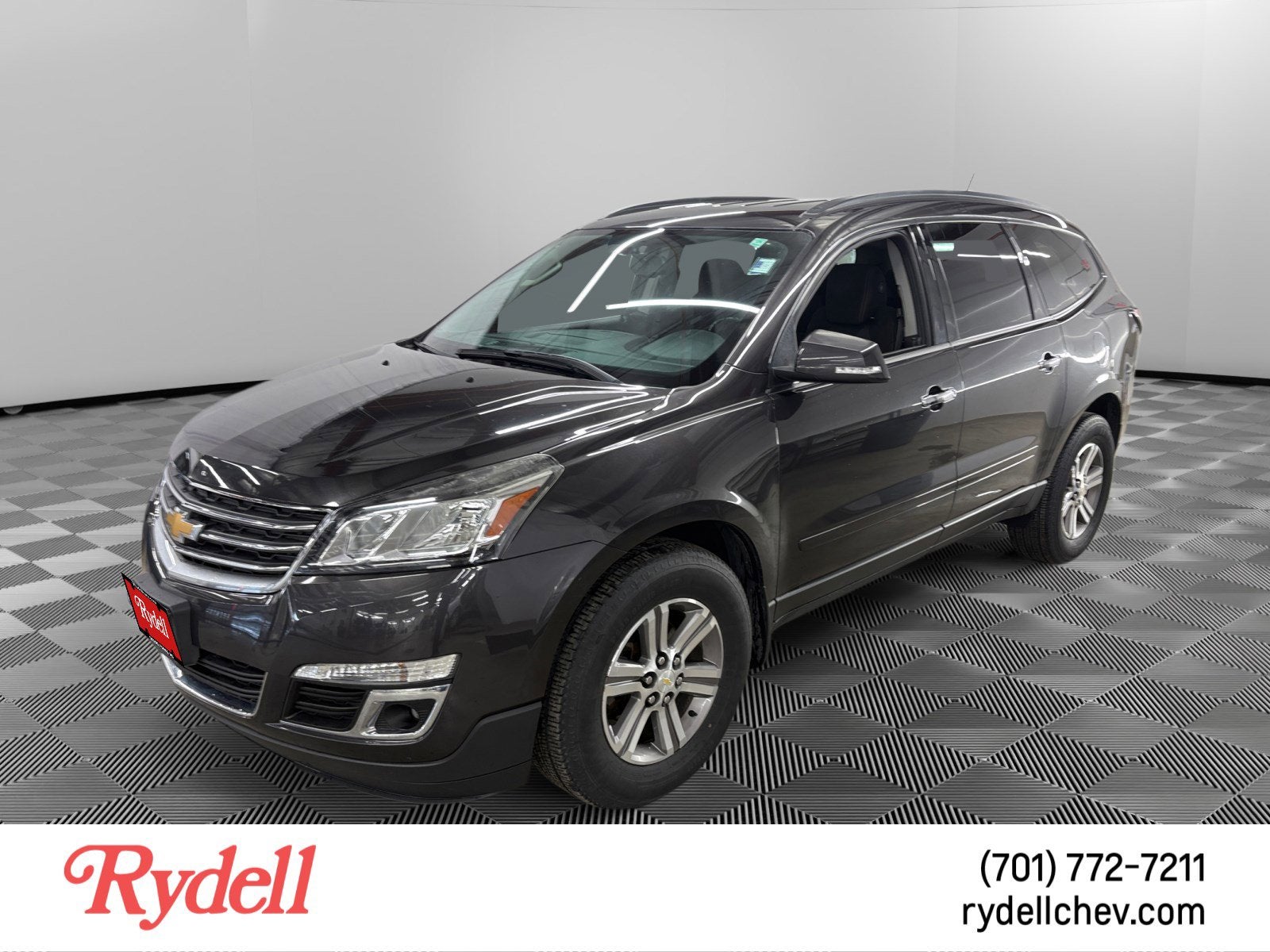 2017 Chevrolet Traverse LT in Tungsten Metallic — front three-quarter view