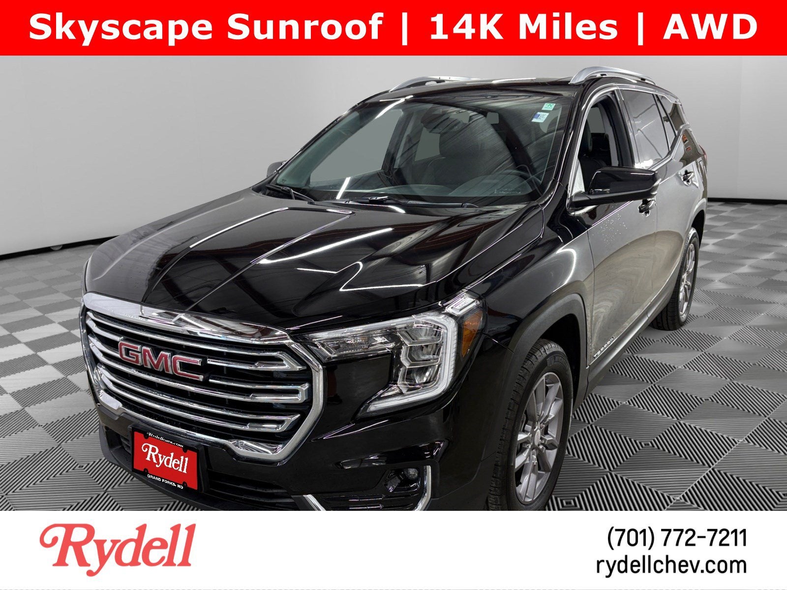2024 GMC Terrain SLT in Ebony Twilight Metallic — front three-quarter view