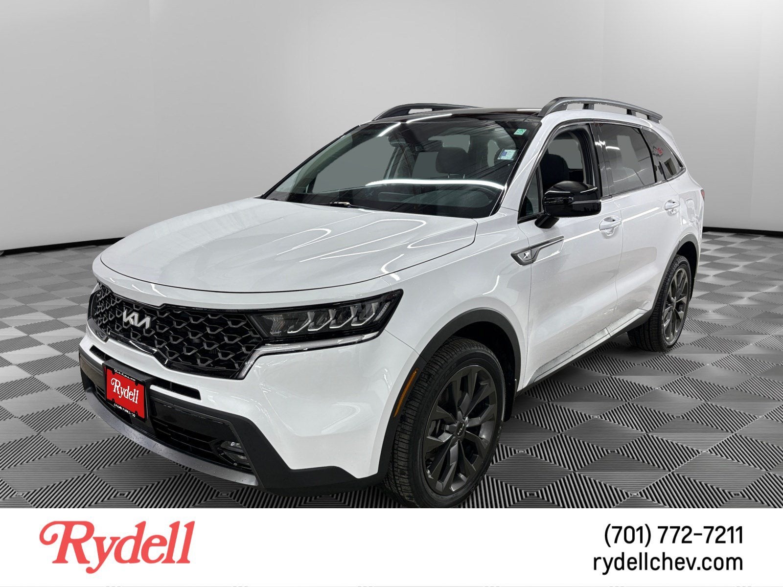 2023 Kia Sorento X-Line EX in White — front three-quarter view